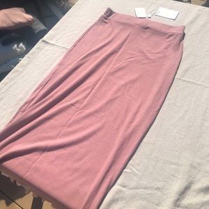 !New! BEAUTIFUL mauve maxi skirt (WAYF m)